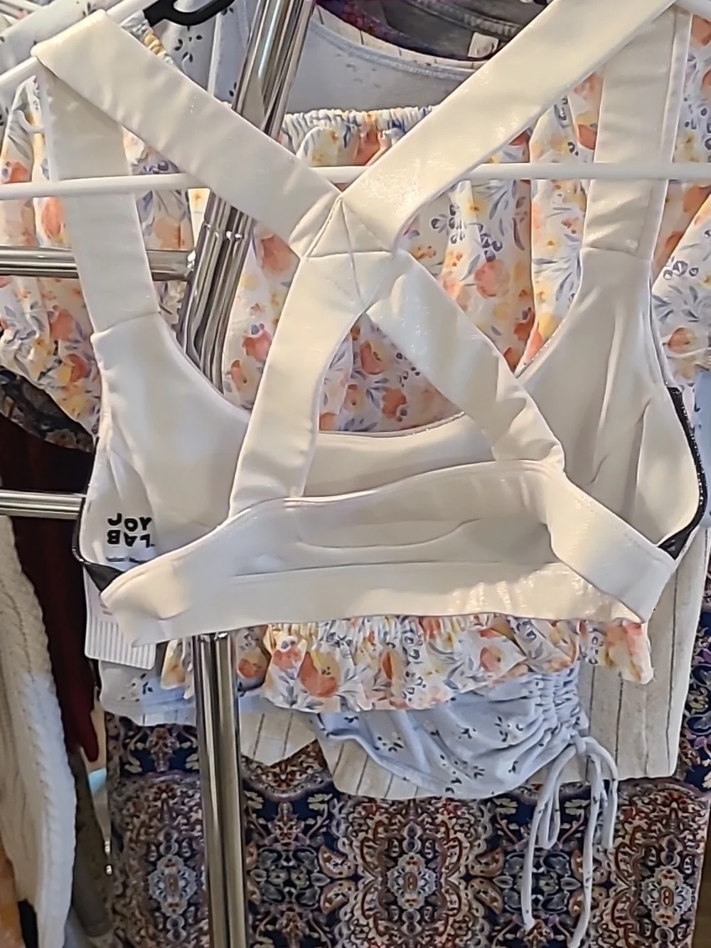 #44 - Joy Lab Sports Bra Crop Top White Silver Black Sparkly, Medium - Picture 3 of 4